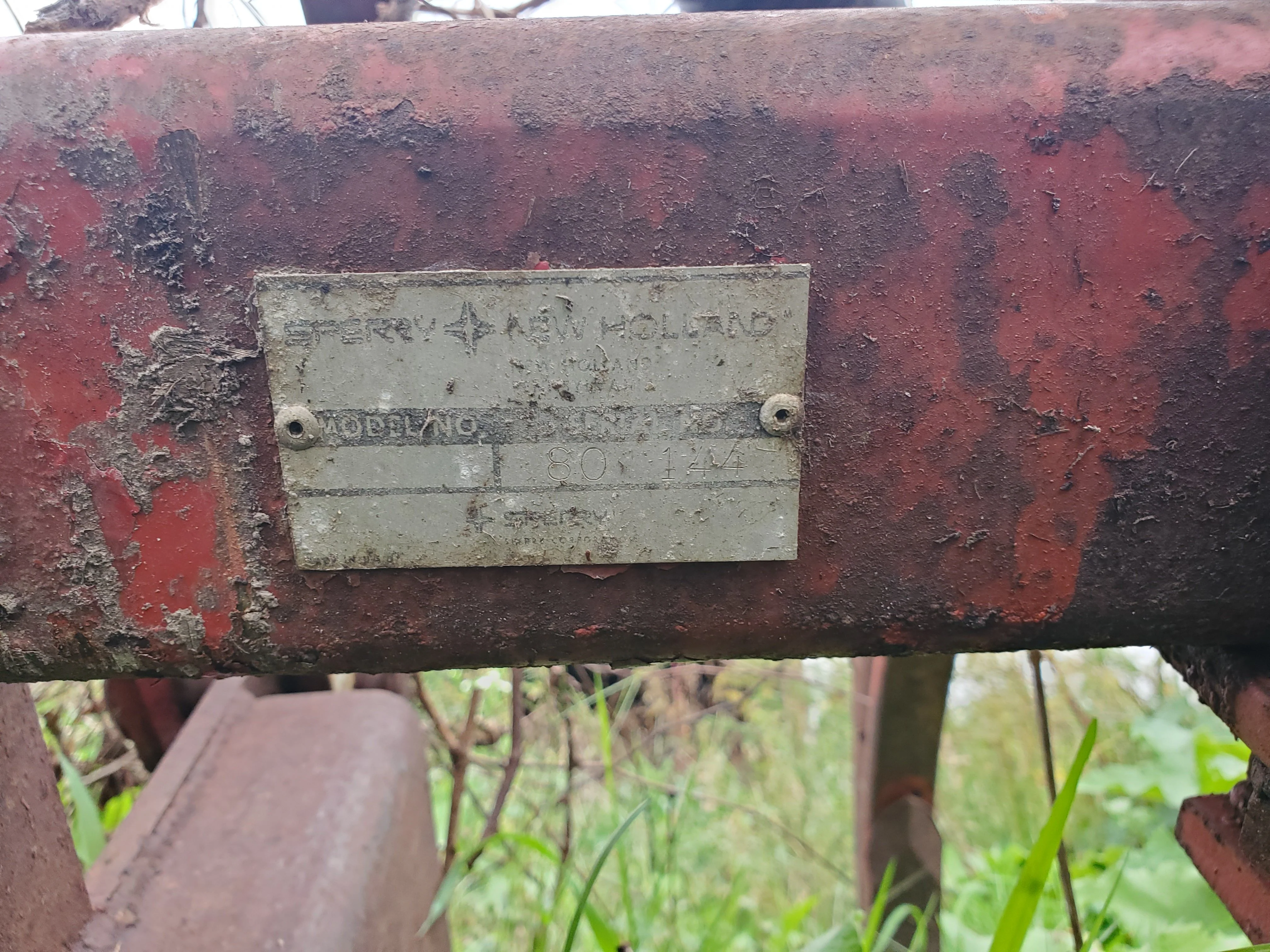 #DD2043 - New Holland 80 144 Manure Injector - Image 3