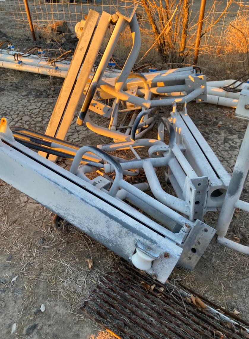 #DD2307 - Double 10 Parallel Turner Stalls - ID - Image 3